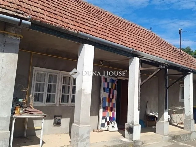 Eladó ház Úri 67 nm