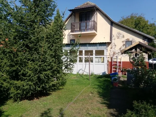 Eladó üdülő és hétvégi ház Dány 114 nm