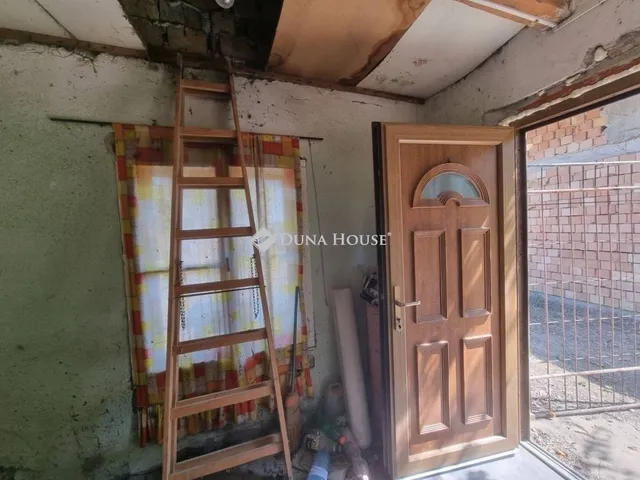 Eladó ház Tóalmás 26 nm