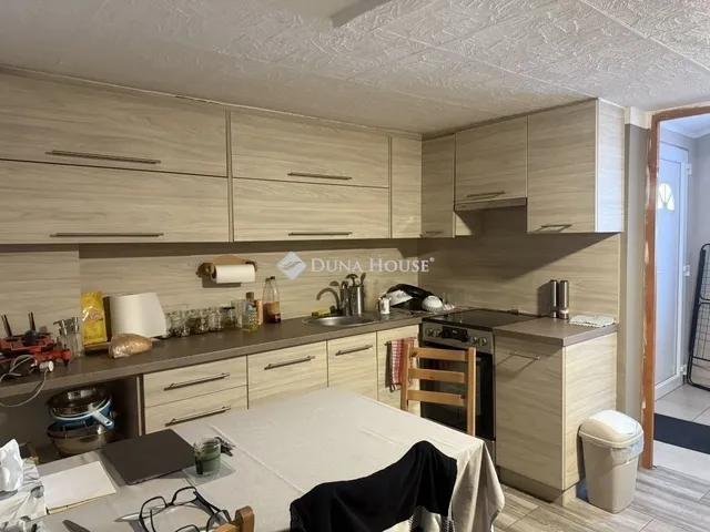 Eladó ház Pécel 150 nm