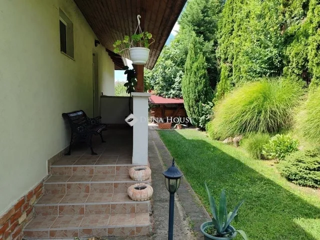 Eladó ház Budapest XVII. kerület 196 nm