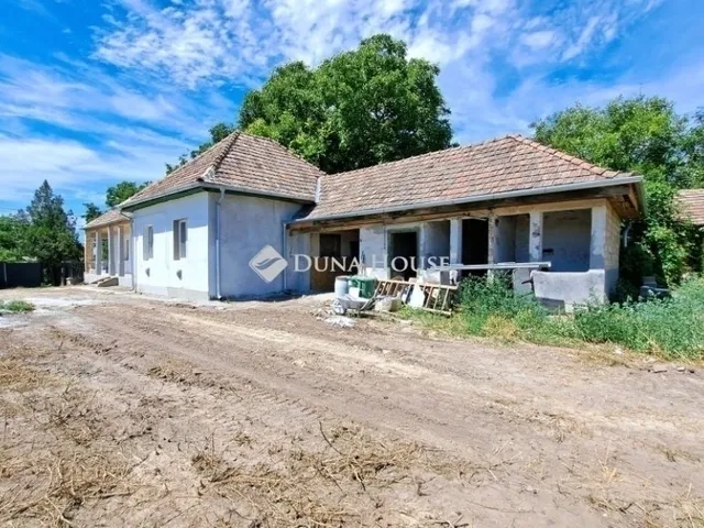 Eladó ház Zsámbok 89 nm