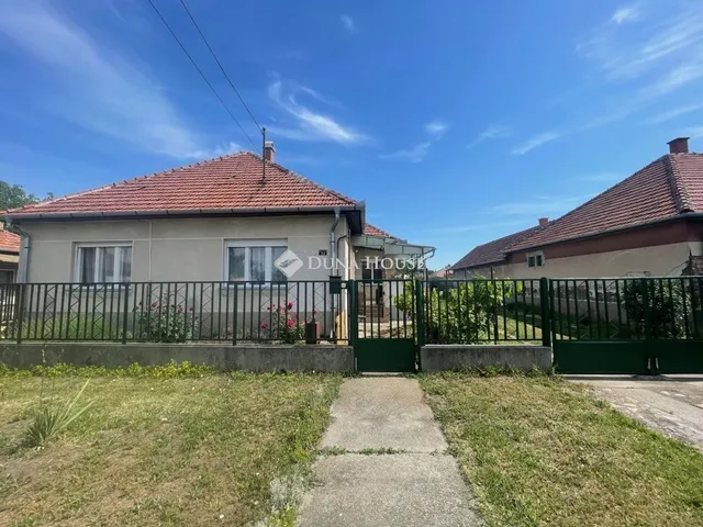 Eladó ház Jászfényszaru 84 nm