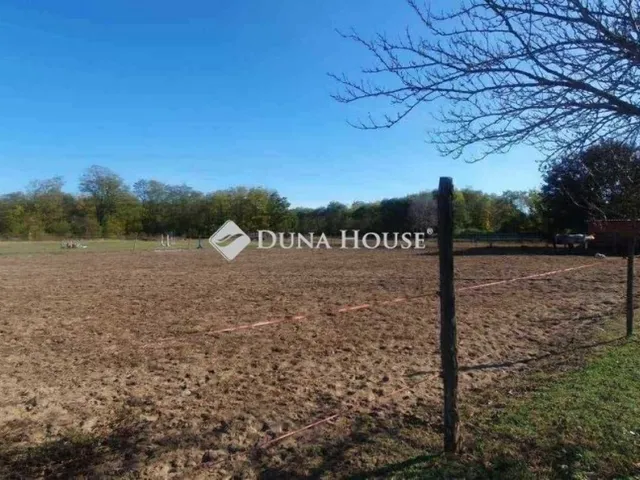 Eladó ház Hernád 137 nm