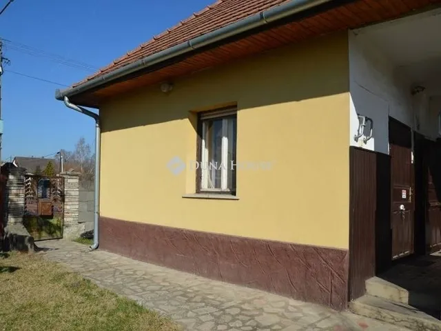 Eladó ház Tápióbicske 70 nm