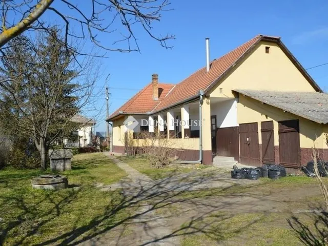 Eladó ház Tápióbicske 70 nm