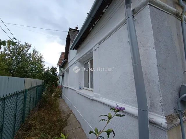 Eladó ház Tápiószentmárton 110 nm