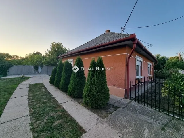 Eladó ház Tóalmás 98 nm