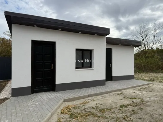 Eladó ház Tápiószele 75 nm