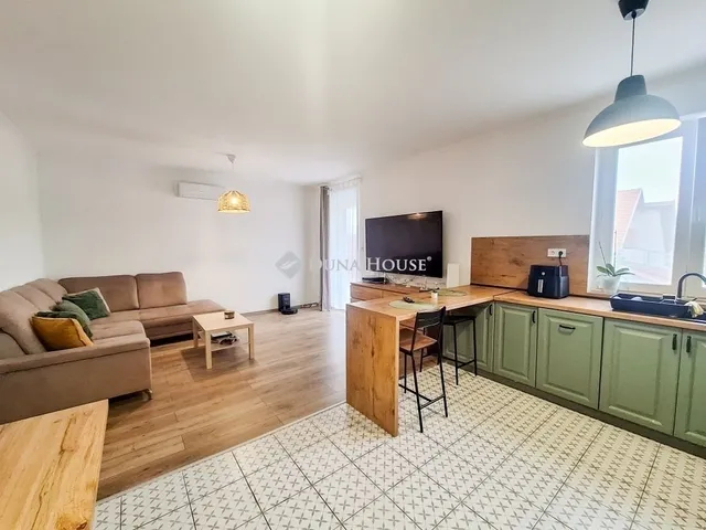 Eladó lakás Monor 87 nm