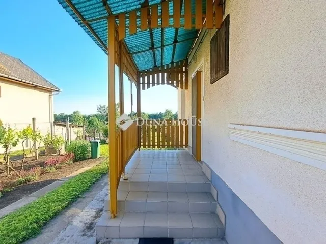 Eladó ház Zsámbok 82 nm