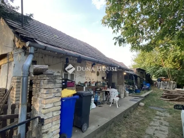 Eladó ház Gomba 64 nm