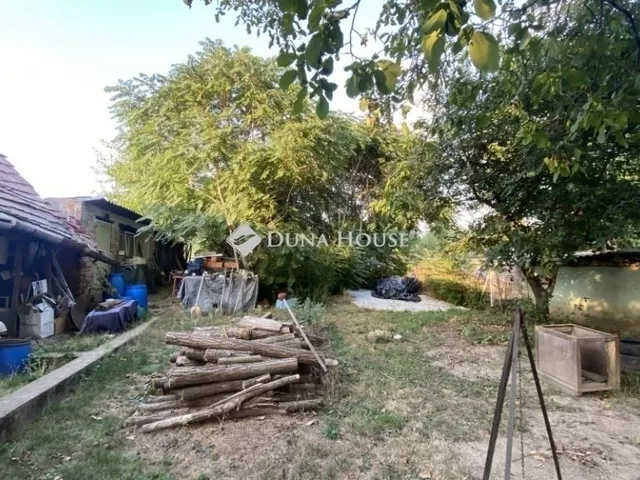 Eladó ház Gomba 64 nm