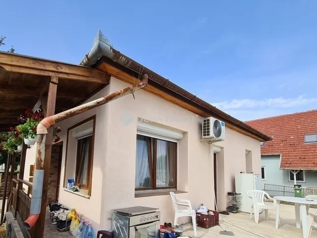 Eladó ház Tóalmás 61 nm