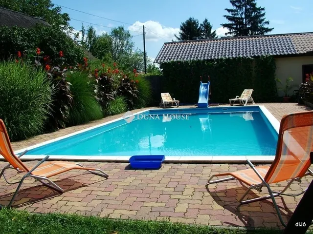 Eladó ház Dunaújváros 160 nm