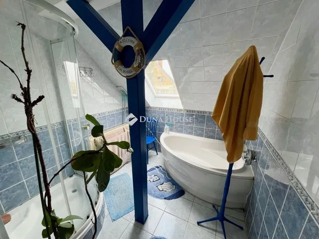 Eladó ház Dunaújváros 160 nm