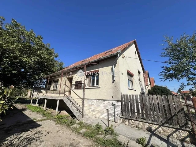 Eladó ház Nagykáta 135 nm