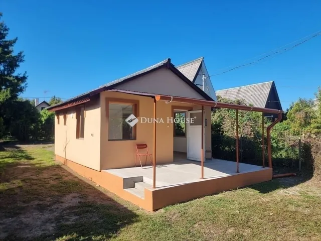 Eladó ház Tóalmás 30 nm