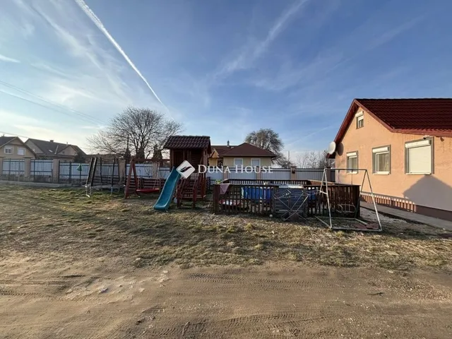 Eladó ház Kóka 52 nm