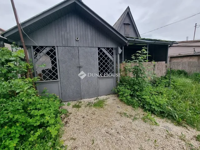 Eladó üdülő és hétvégi ház Tóalmás 30 nm