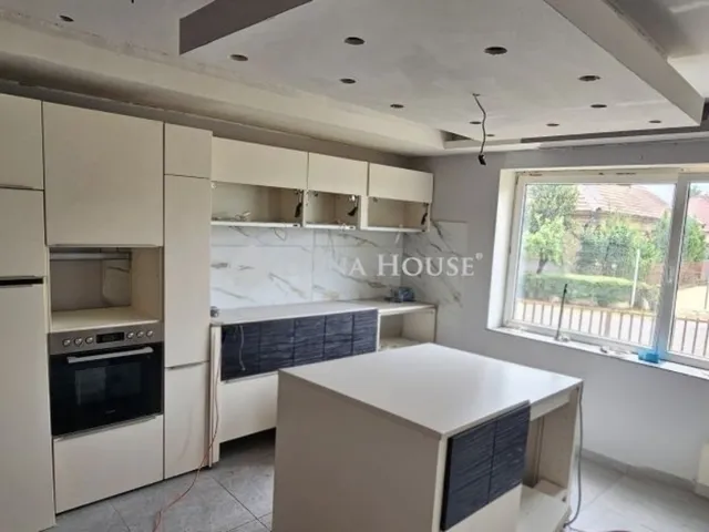 Eladó ház Tápiószecső 140 nm