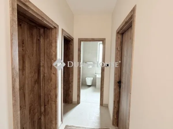 Eladó ház Pécel 166 nm