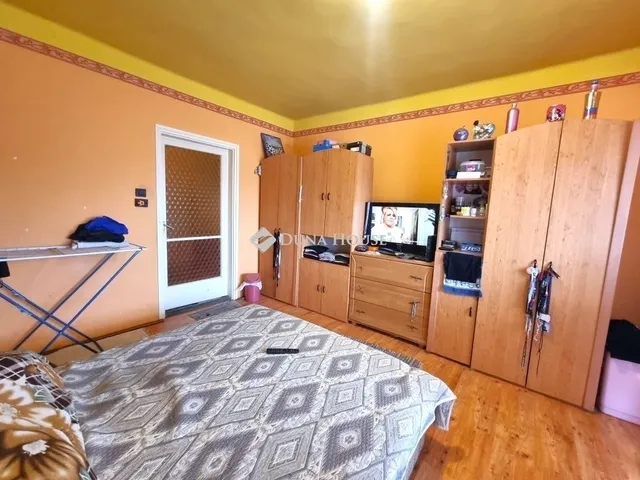 Eladó ház Tápiószecső 170 nm