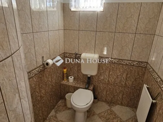 Eladó ház Tápiószecső 270 nm