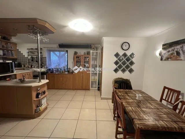 Eladó ház Kóka 200 nm