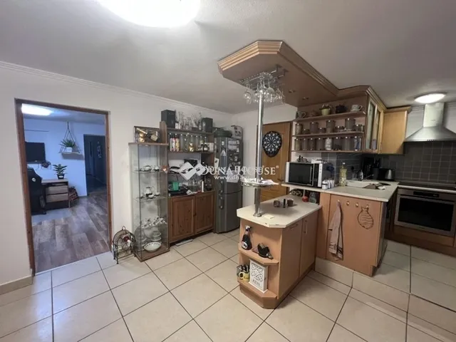 Eladó ház Kóka 200 nm