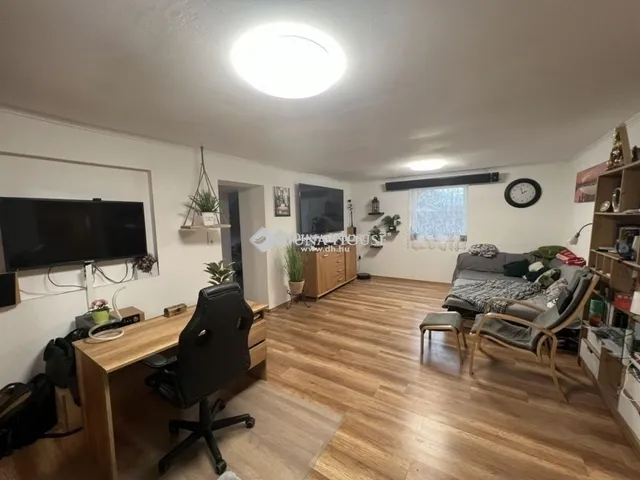 Eladó ház Kóka 200 nm