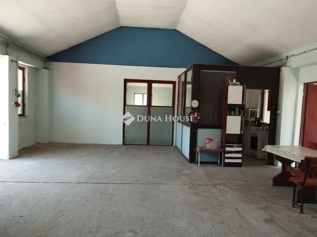 Eladó ház Csemő 153 nm