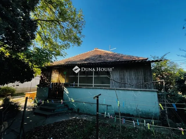 Eladó ház Tápiószele 75 nm