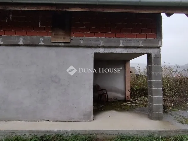 Eladó üdülő és hétvégi ház Pécel 23 nm