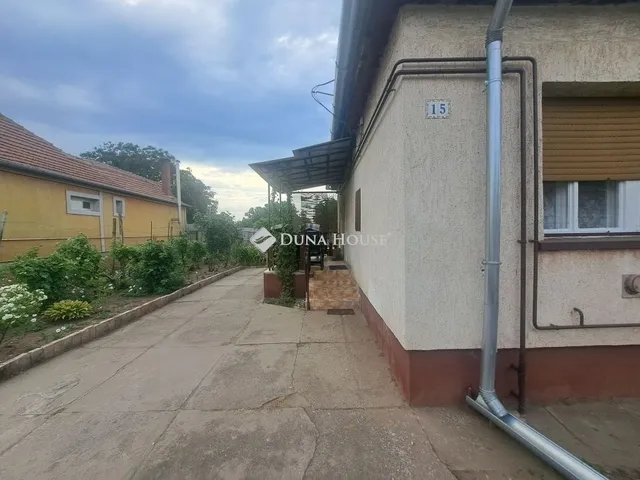Eladó ház Tápiószele 53 nm
