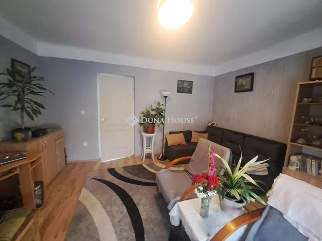 Eladó ház Tápiószele 53 nm