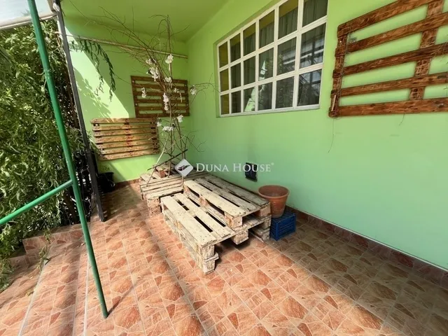 Eladó ház Tápiószecső 90 nm