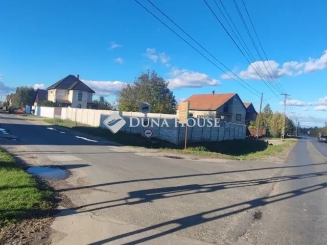 Eladó ház Tóalmás 210 nm