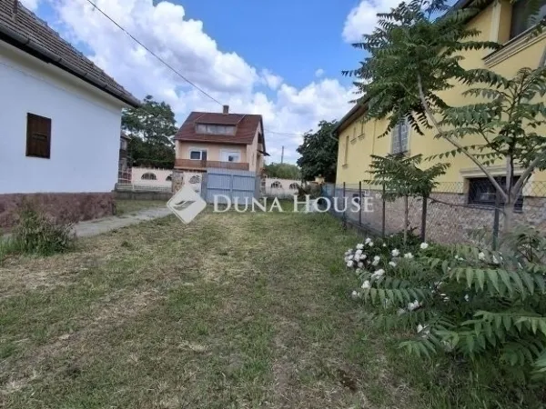 Eladó ház Tápiószecső 81 nm