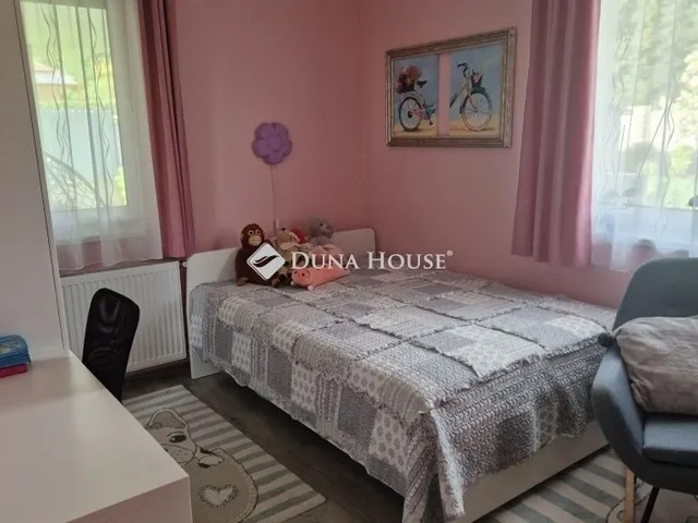 Eladó ház Erdőkertes 175 nm