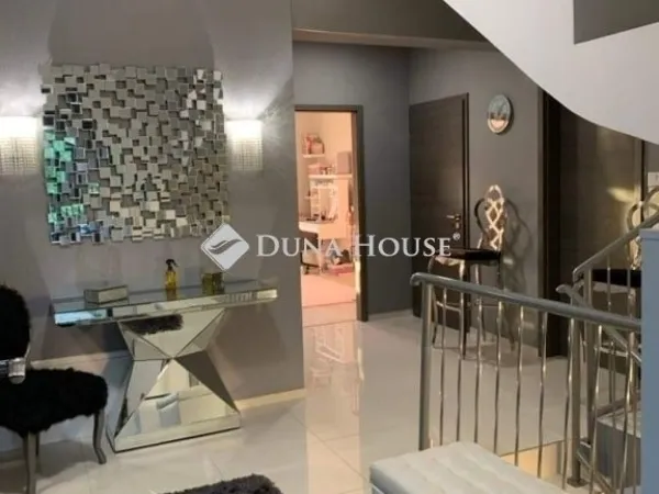 Eladó ház Kerepes 178 nm