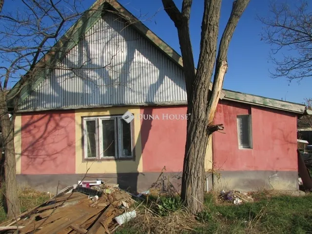 Eladó ház Szentmártonkáta 74 nm