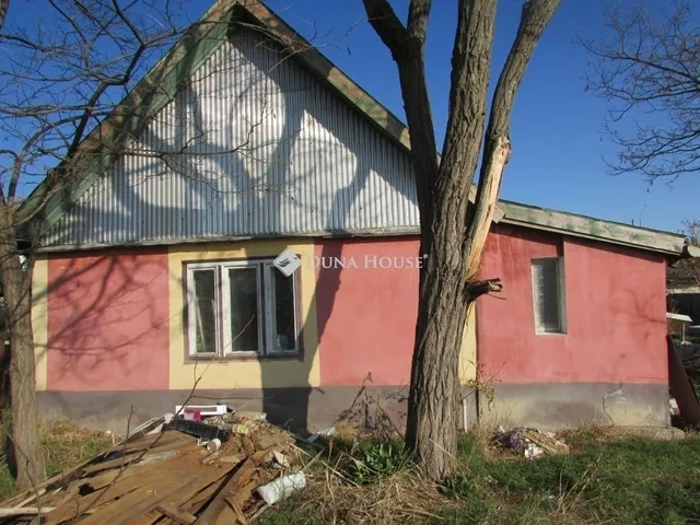 Eladó ház Szentmártonkáta 74 nm