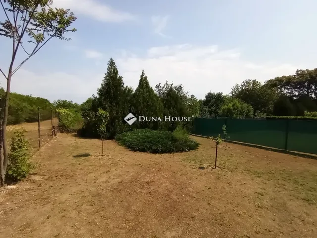 Eladó üdülő és hétvégi ház Tóalmás 50 nm