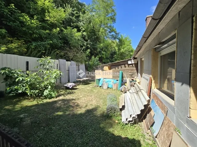 Eladó ház Pécel 61 nm