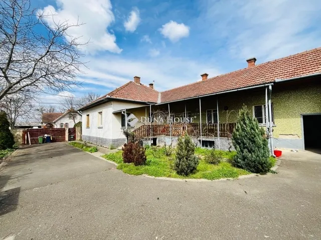 Eladó ház Szentmártonkáta 96 nm