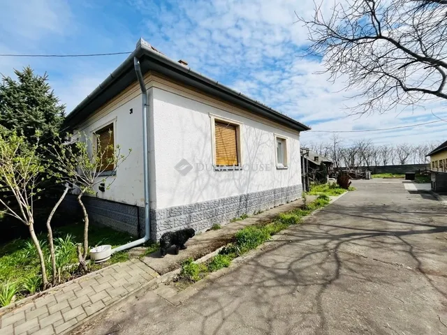 Eladó ház Szentmártonkáta 96 nm