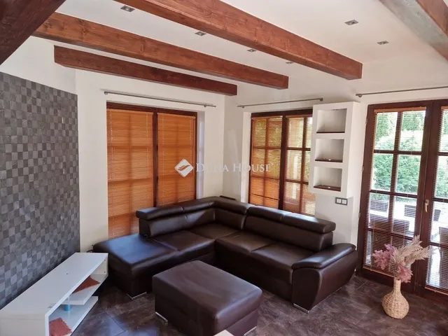 Eladó ház Gomba 167 nm