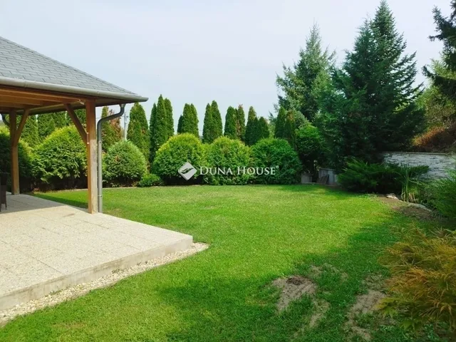 Eladó ház Gomba 167 nm