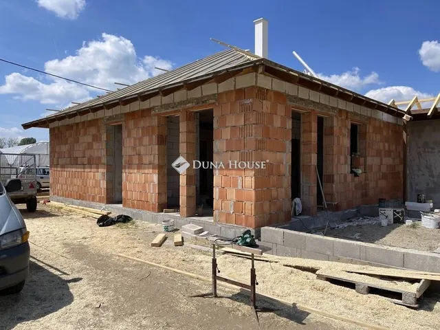 Eladó ház Inárcs 94 nm